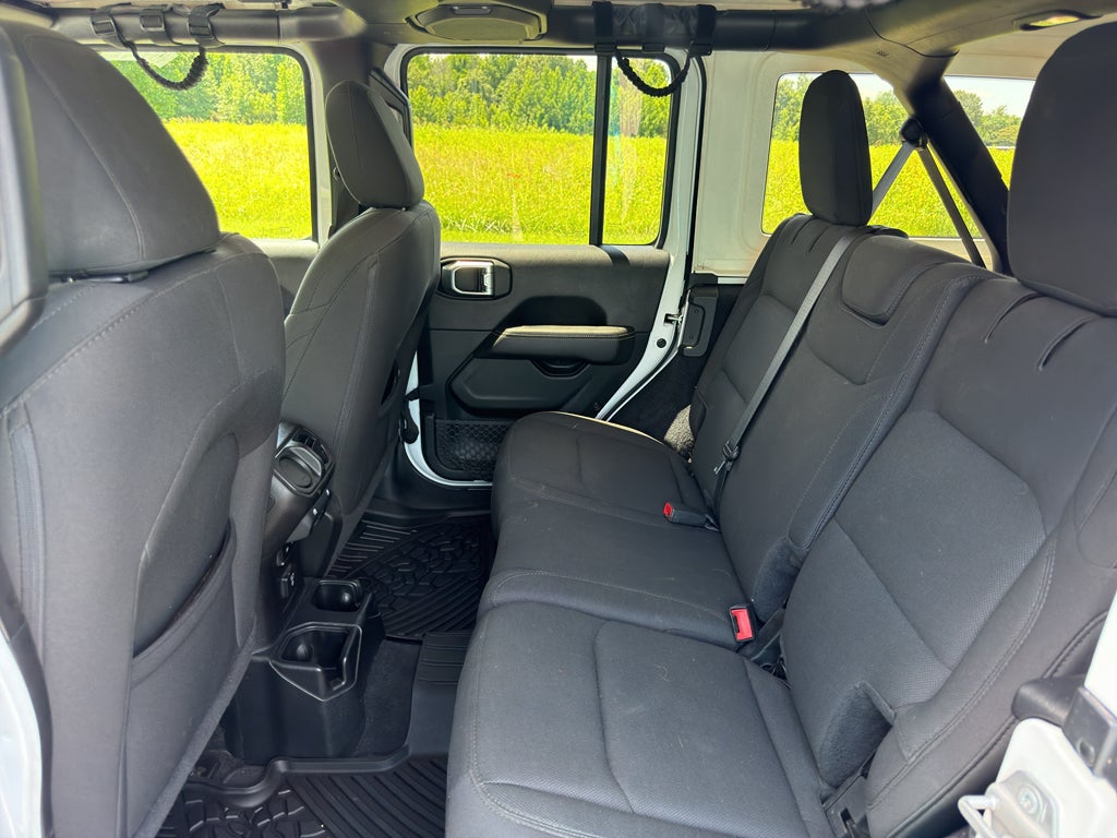 2021 Jeep Wrangler Unlimited Sahara - Photo 27
