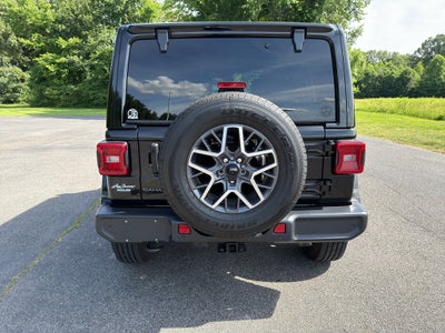 2025 Jeep Wrangler 4-Door Sahara 4x4