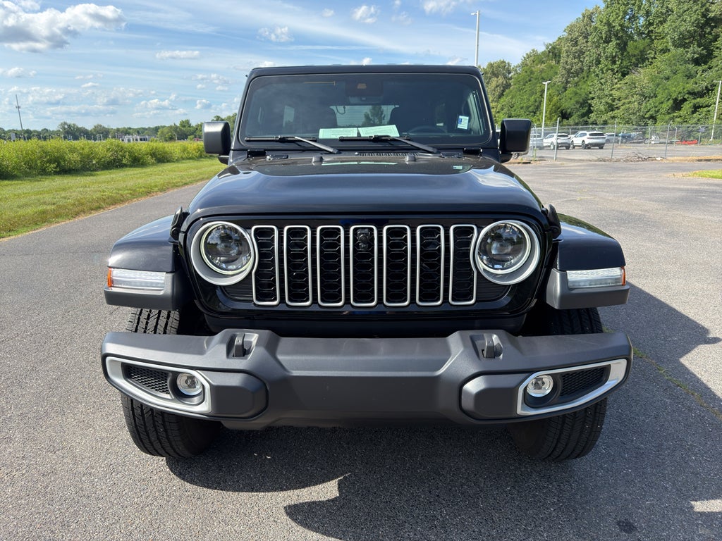 2025 Jeep Wrangler 4-Door Sahara 4x4