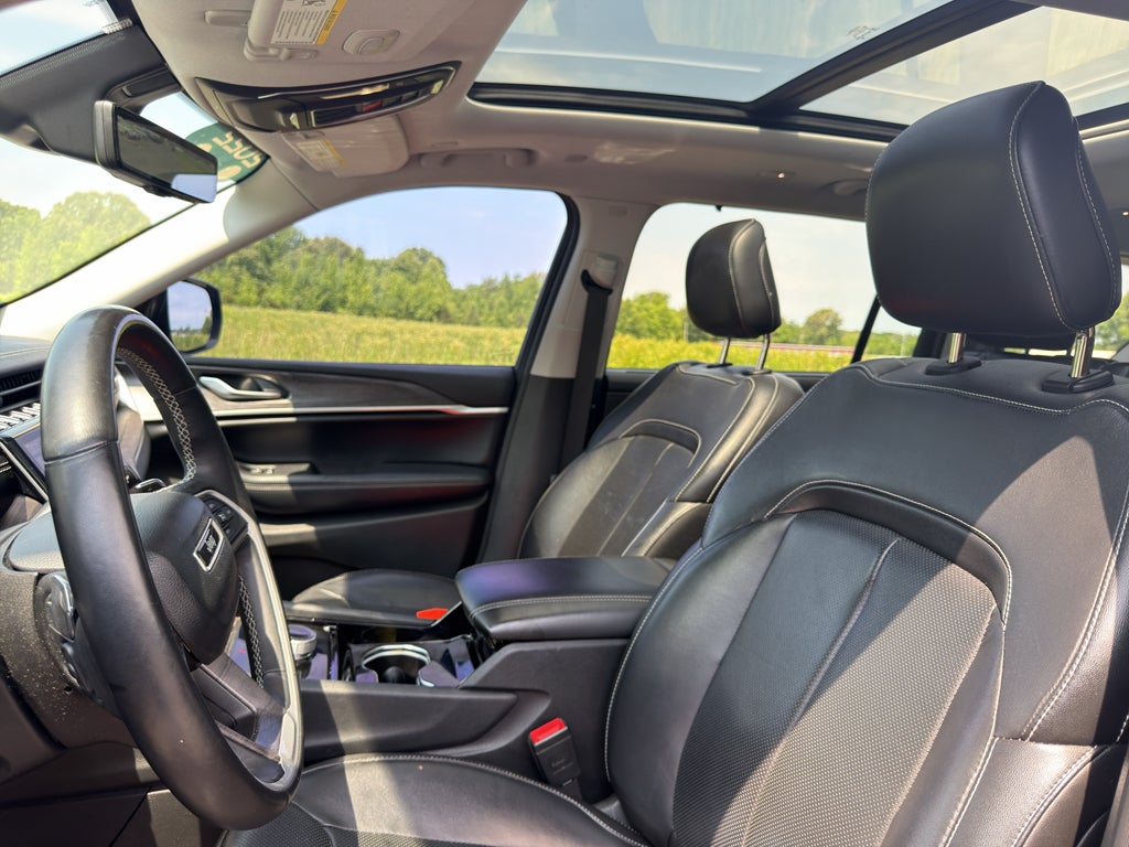 2022 Jeep Grand Cherokee L Limited 4x4