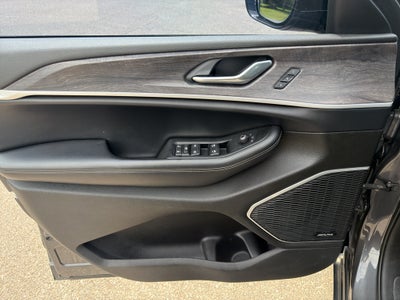 2022 Jeep Grand Cherokee L Limited 4x4