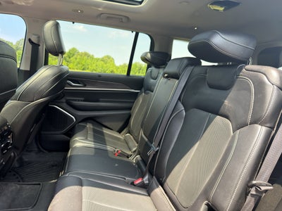 2022 Jeep Grand Cherokee L Limited 4x4