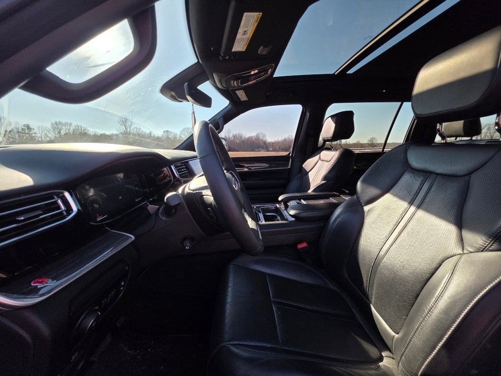 2022 Jeep Wagoneer Series III 4x4