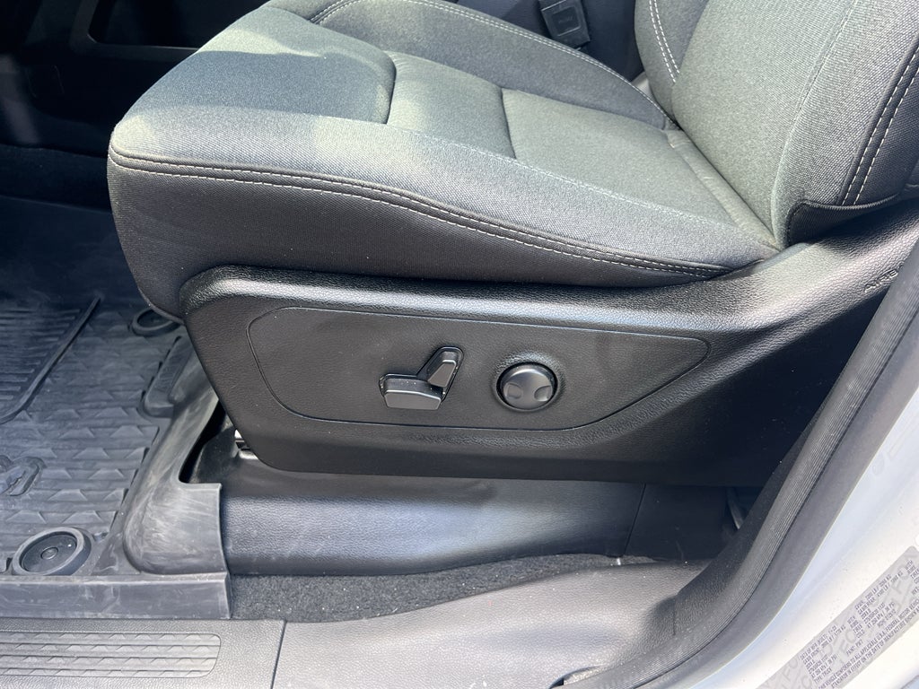 2023 RAM 1500 Big Horn Crew Cab 4x4 5'7" Box