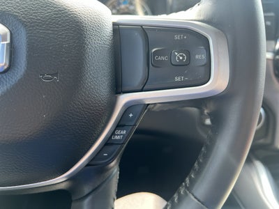2023 RAM 1500 Big Horn Crew Cab 4x4 5'7" Box