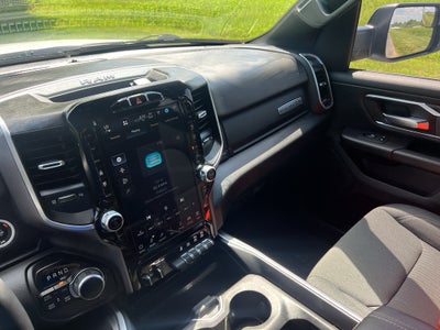 2023 RAM 1500 Big Horn Crew Cab 4x4 5'7" Box