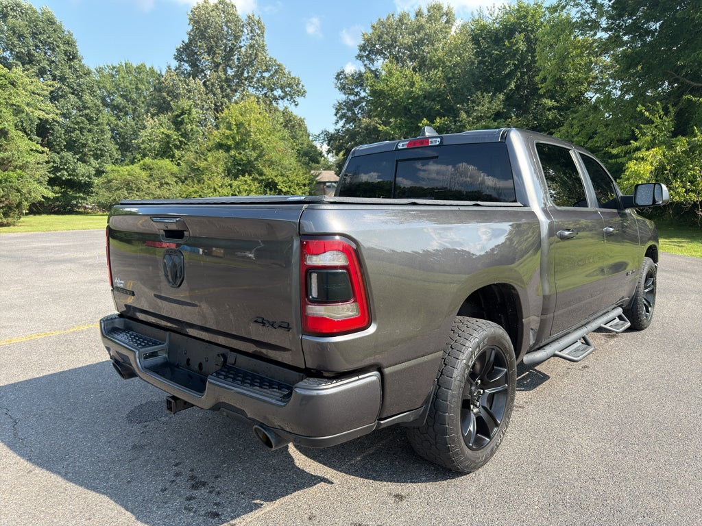 2020 RAM 1500 Big Horn Crew Cab 4x4 5'7" Box