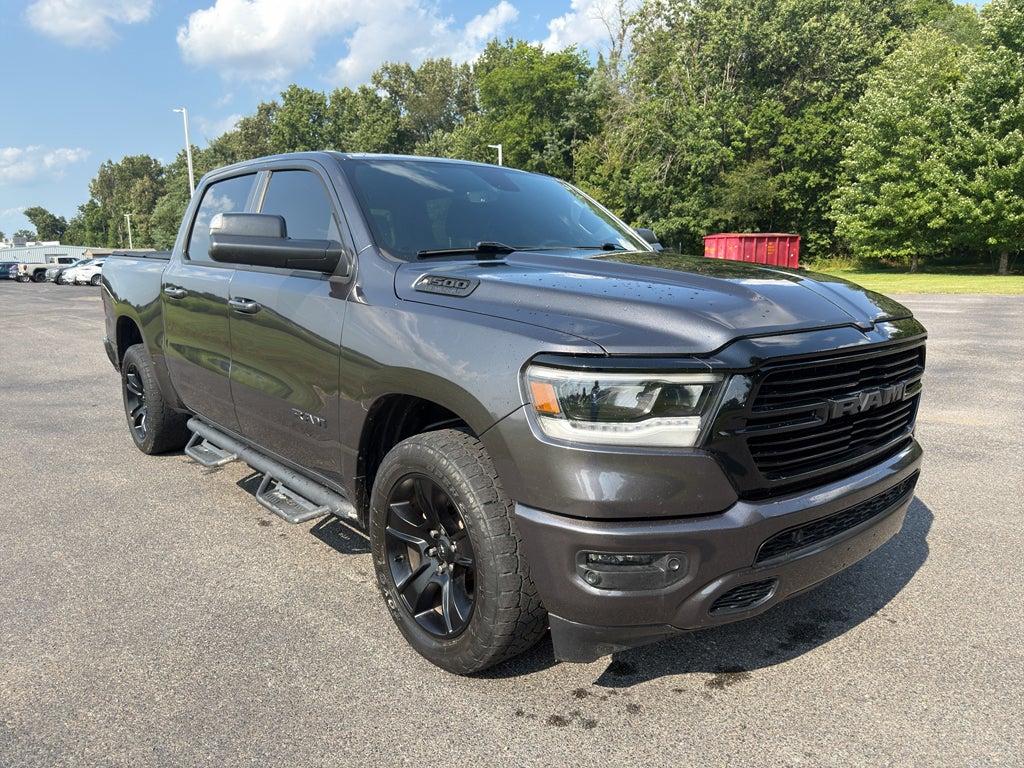 2020 RAM 1500 Big Horn Crew Cab 4x4 5'7" Box