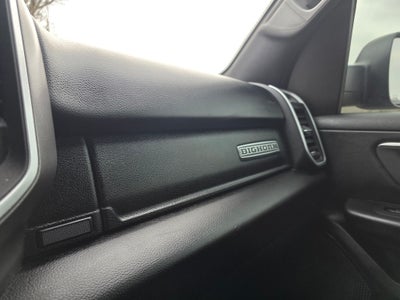 2020 RAM 1500 Big Horn Crew Cab 4x4 5'7" Box