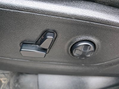 2020 RAM 1500 Big Horn Crew Cab 4x4 5'7" Box