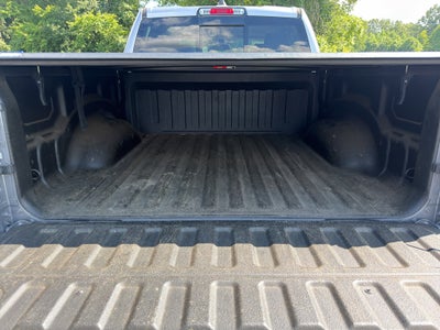 2020 RAM 1500 Laramie Crew Cab 4x4 5'7" Box