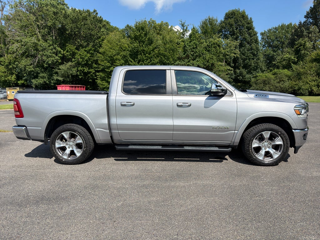 2020 RAM 1500 Laramie Crew Cab 4x4 5'7" Box