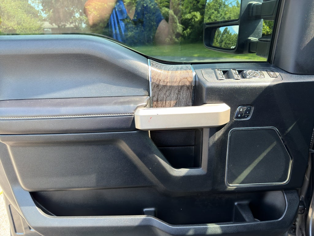 2017 Ford F-250 LARIAT