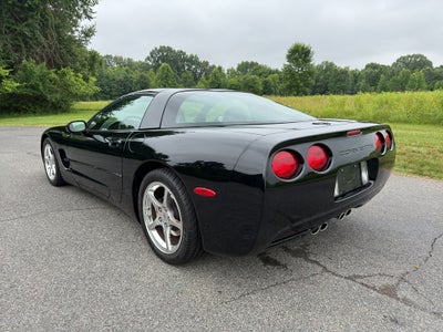 2004 Chevrolet Corvette Base