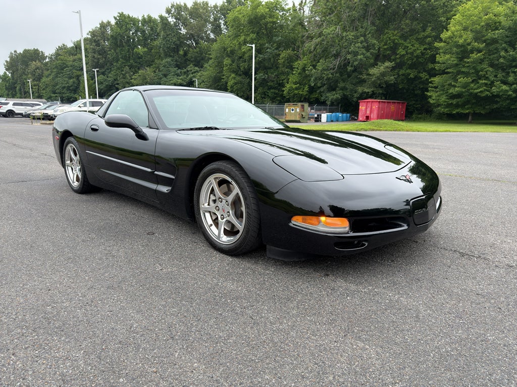 2004 Chevrolet Corvette Base