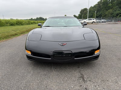 2004 Chevrolet Corvette Base