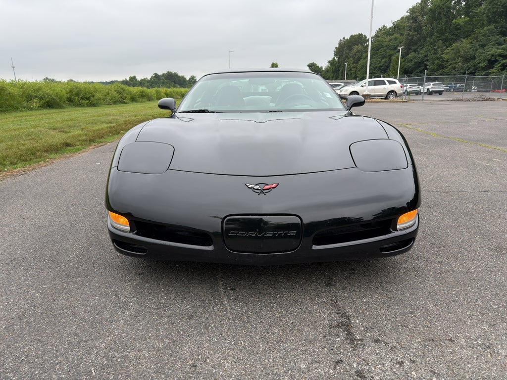 2004 Chevrolet Corvette Base