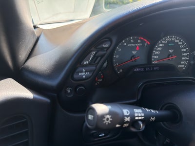2001 Chevrolet Corvette Base