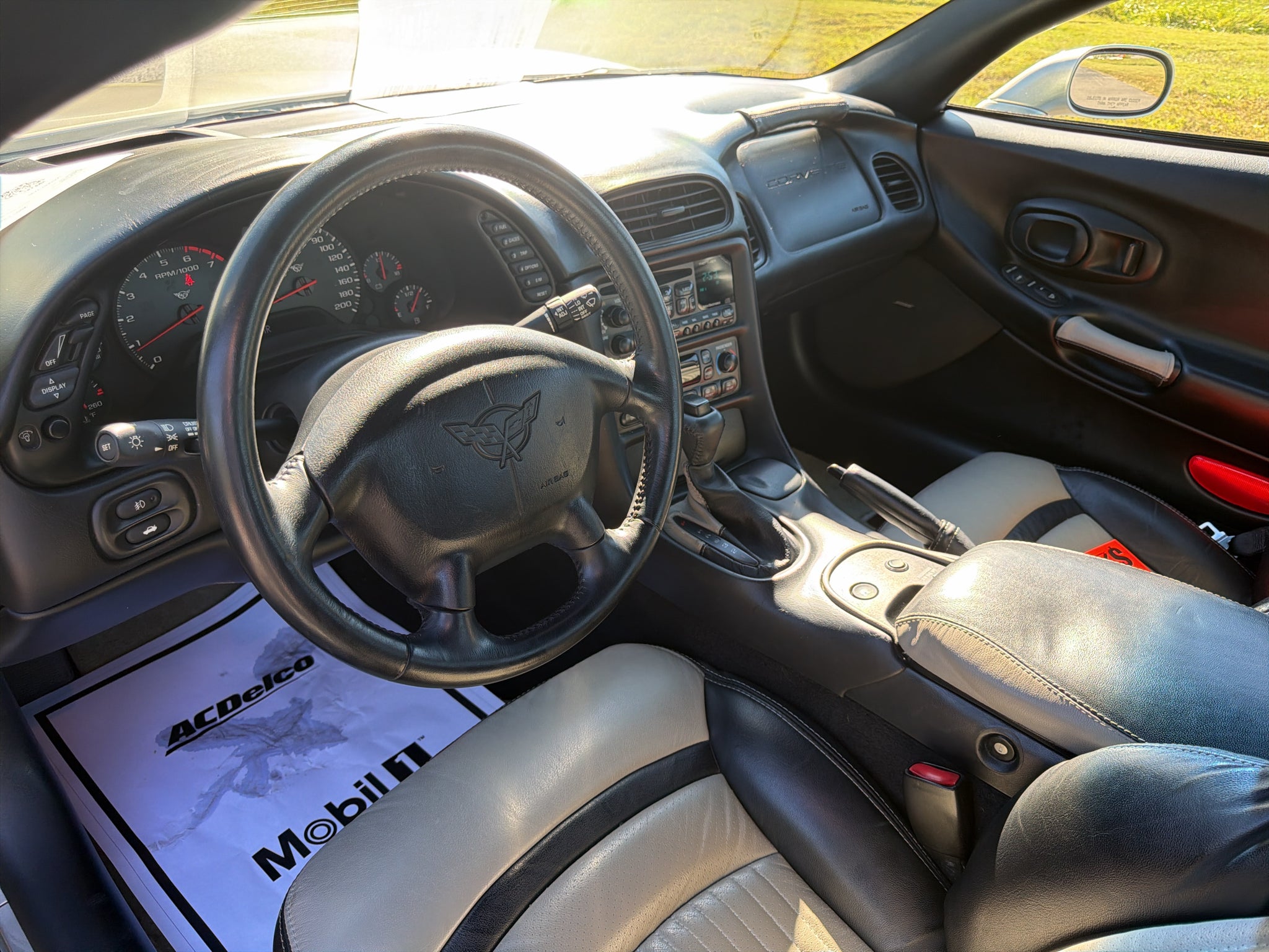 2001 Chevrolet Corvette Base