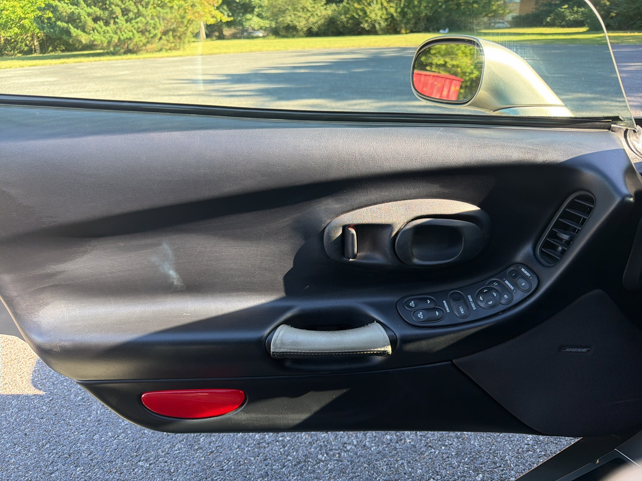 2001 Chevrolet Corvette Base