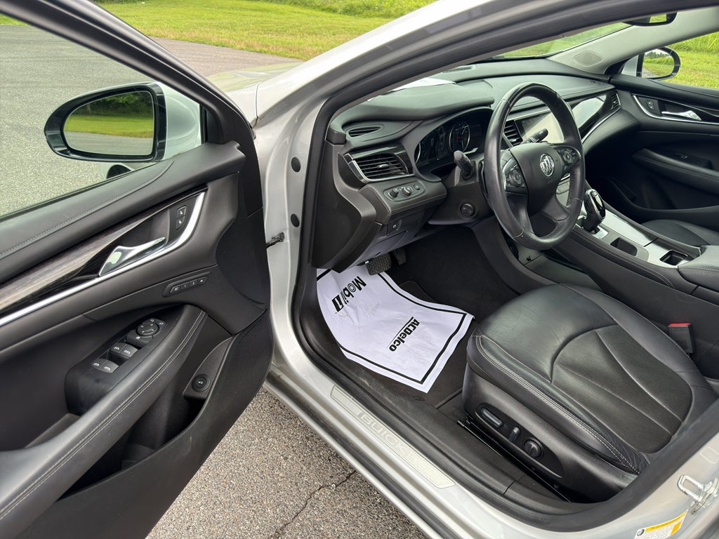 2018 Buick LaCrosse Essence