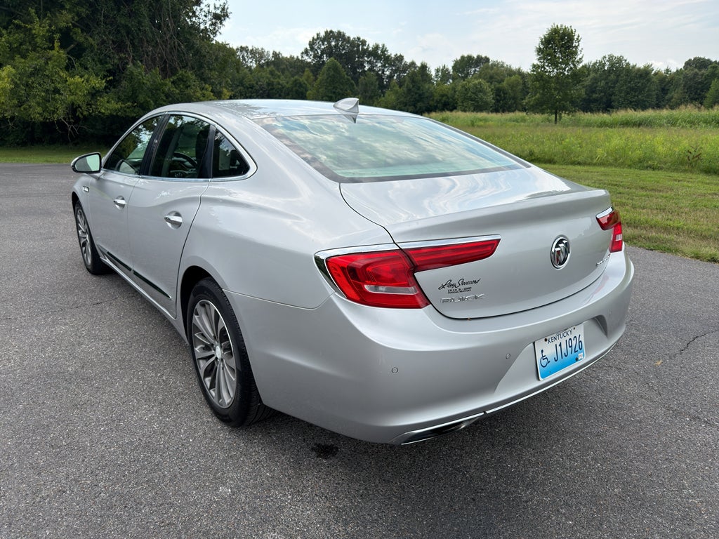 2018 Buick LaCrosse Essence
