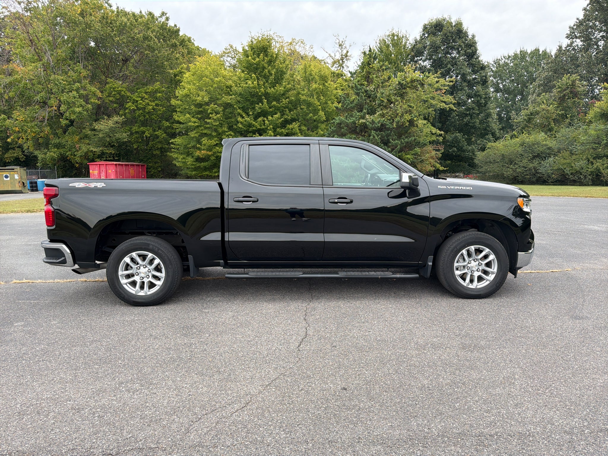 2024 Chevrolet Silverado 1500 LT (2FL)