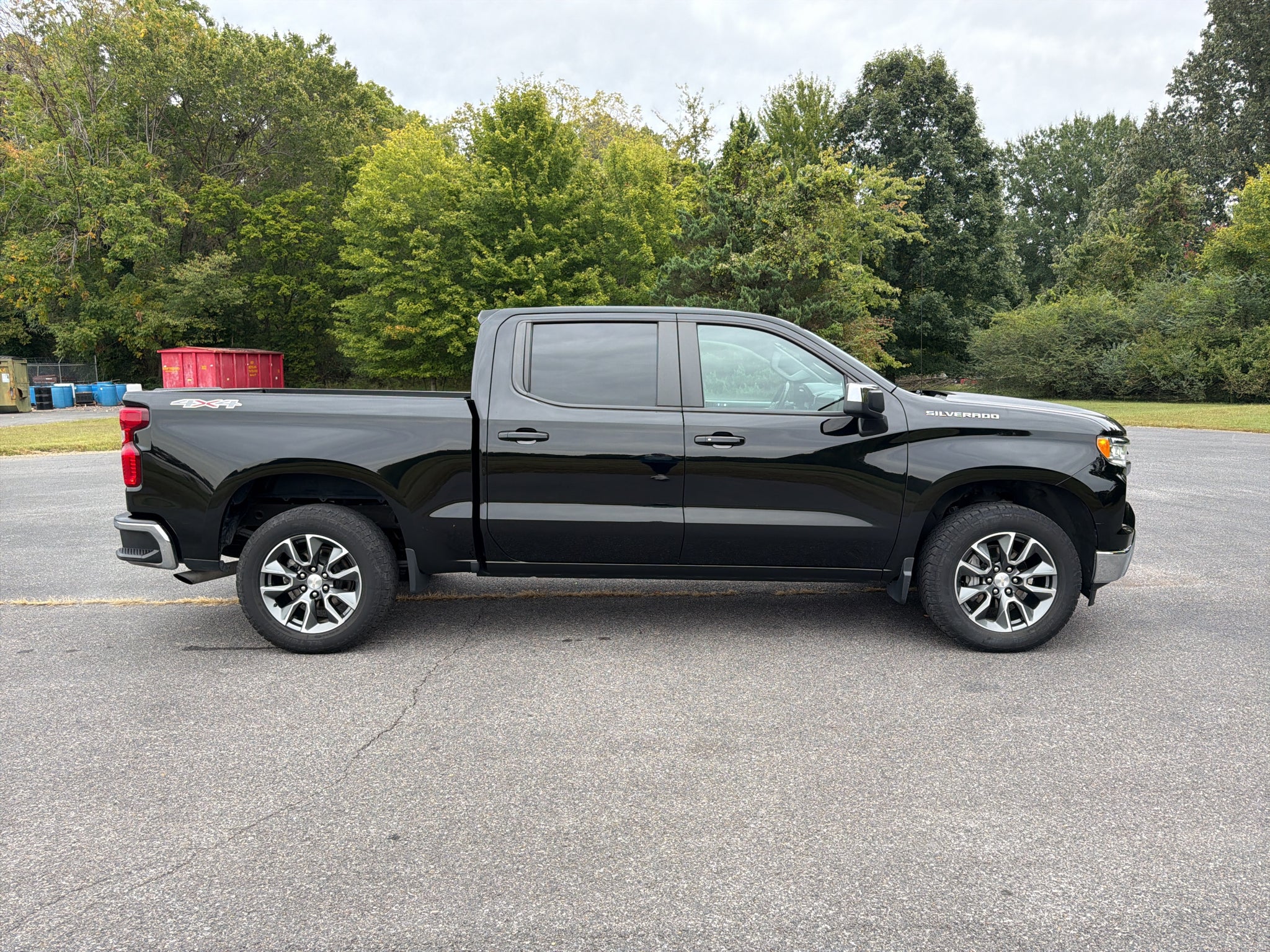 2024 Chevrolet Silverado 1500 LT (2FL)