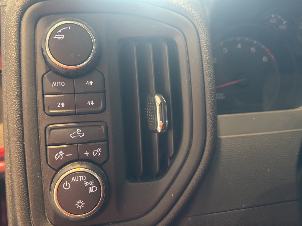 2020 Chevrolet Silverado 1500 Custom Trail Boss