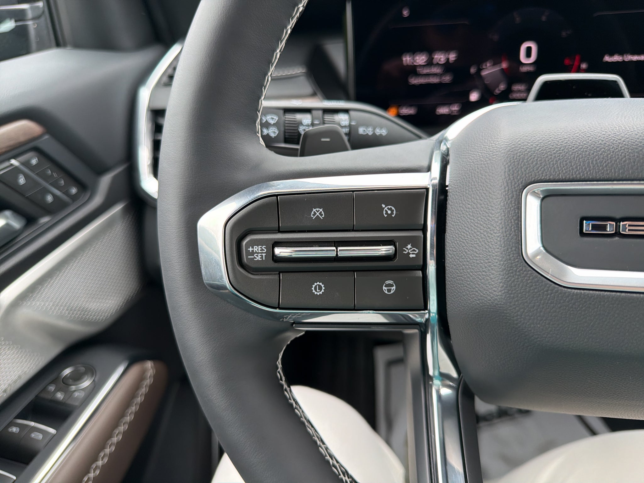 2027 GMC Acadia Denali Ultimate