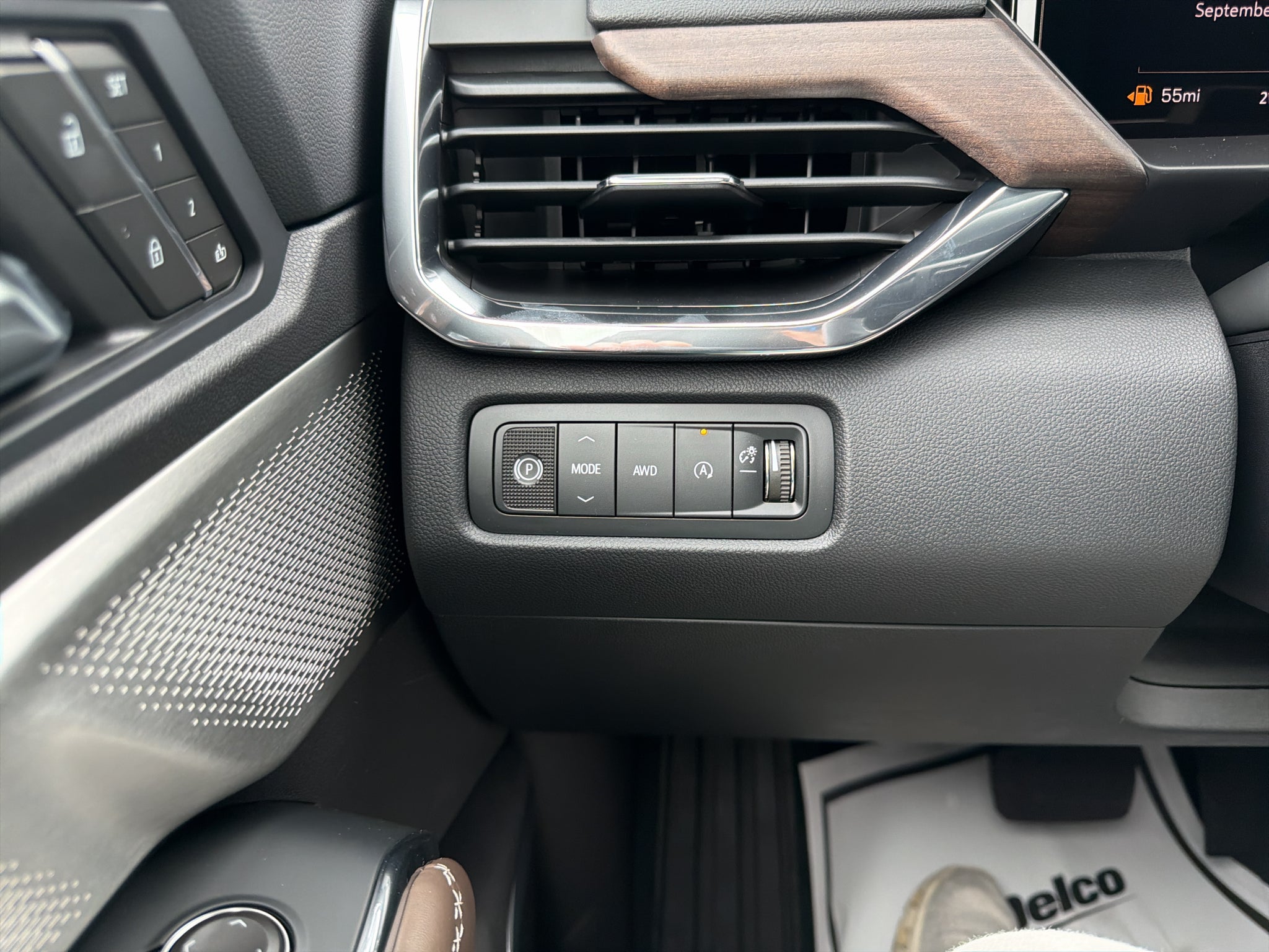 2027 GMC Acadia Denali Ultimate