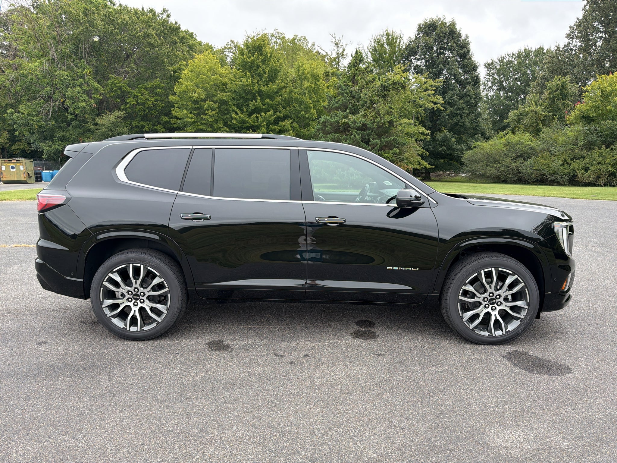 2027 GMC Acadia Denali Ultimate