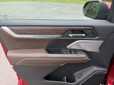 2027 GMC Acadia Denali Ultimate