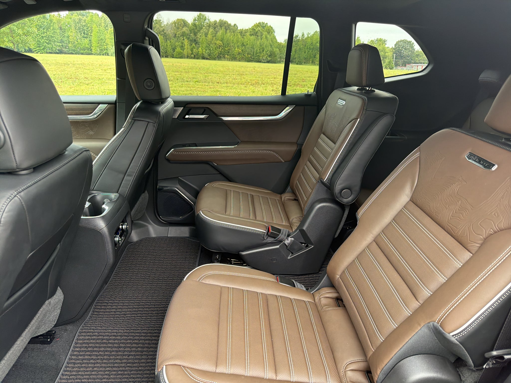 2027 GMC Acadia Denali Ultimate
