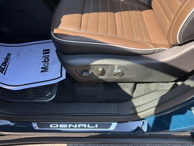 2027 GMC Acadia Denali Ultimate