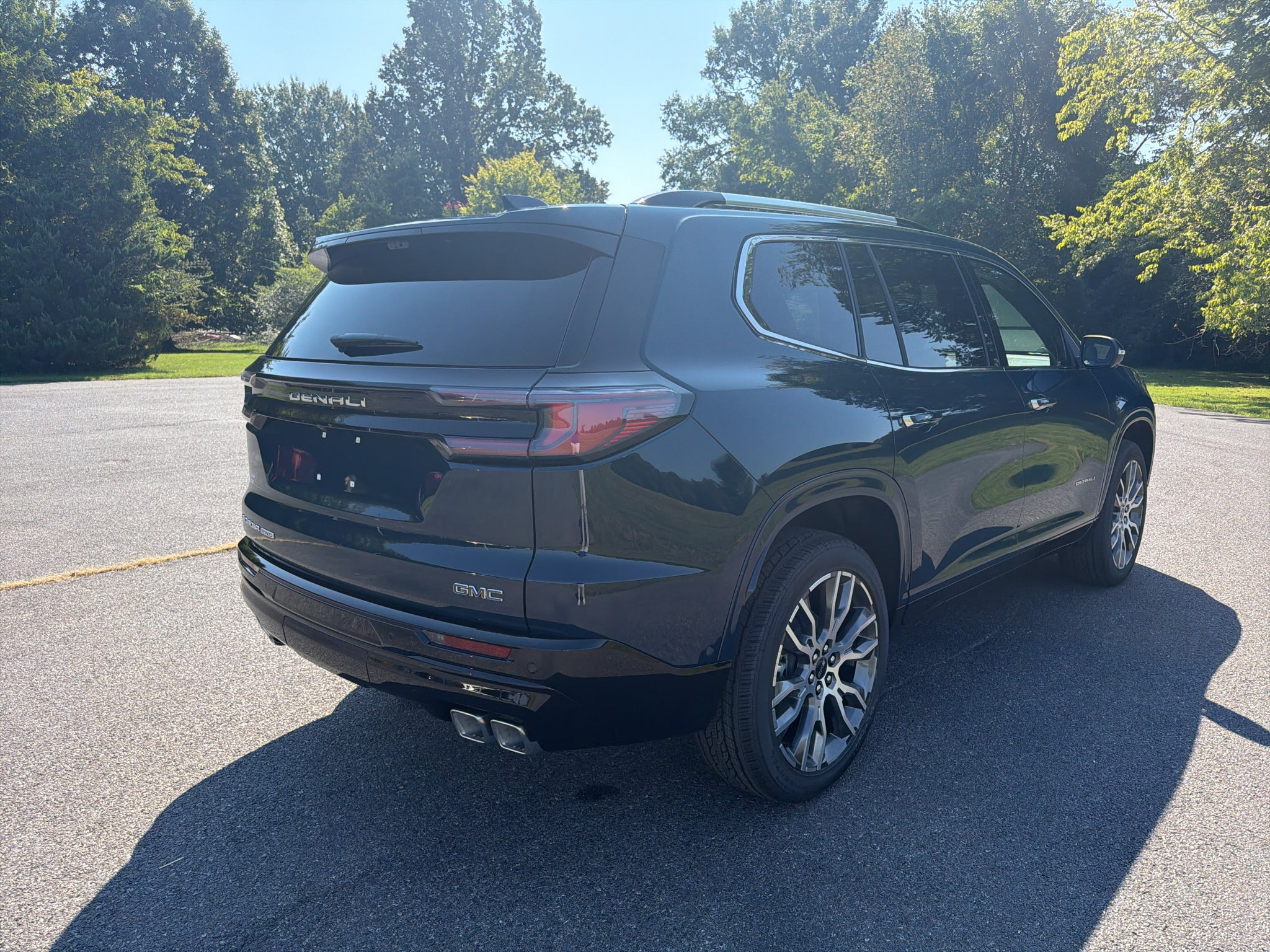 2027 GMC Acadia Denali Ultimate