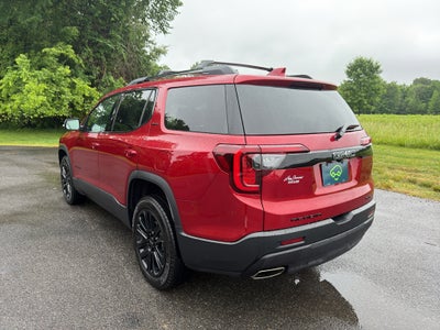 2023 GMC Acadia SLT