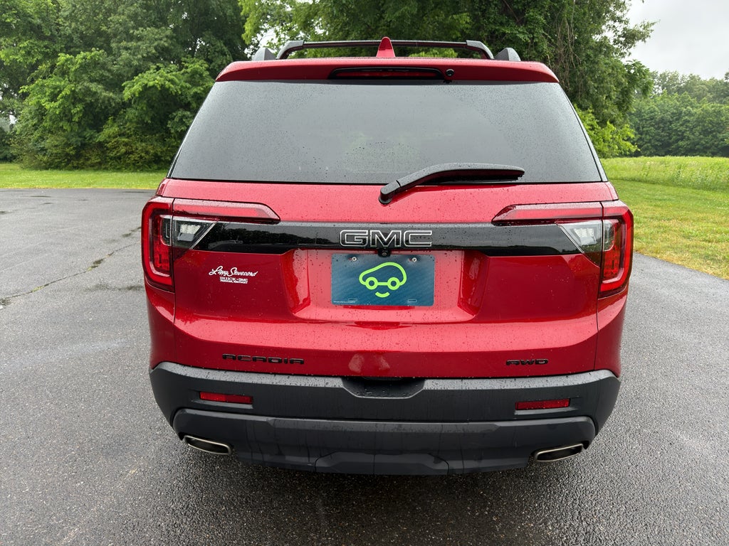 2023 GMC Acadia SLT