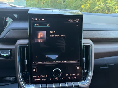 2025 GMC Yukon Denali Ultimate