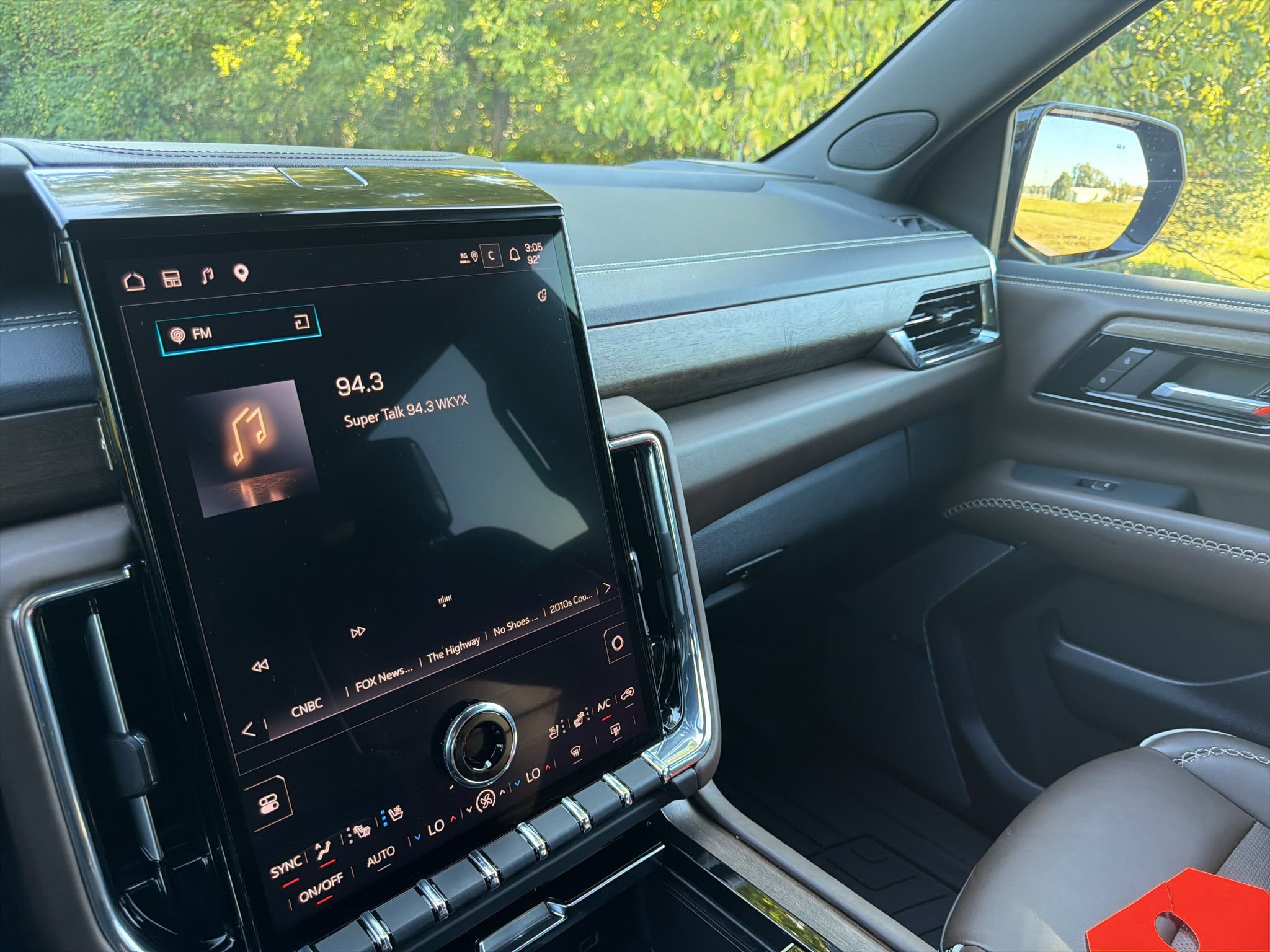 2025 GMC Yukon Denali Ultimate