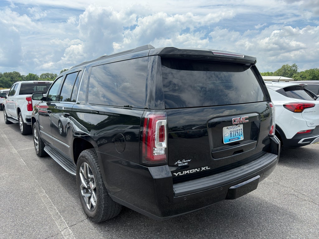 2016 GMC Yukon XL SLT