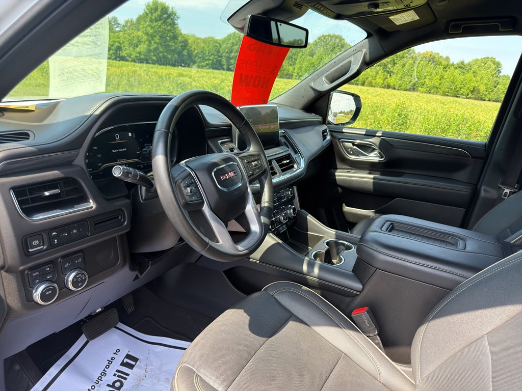 2023 GMC Yukon XL SLT