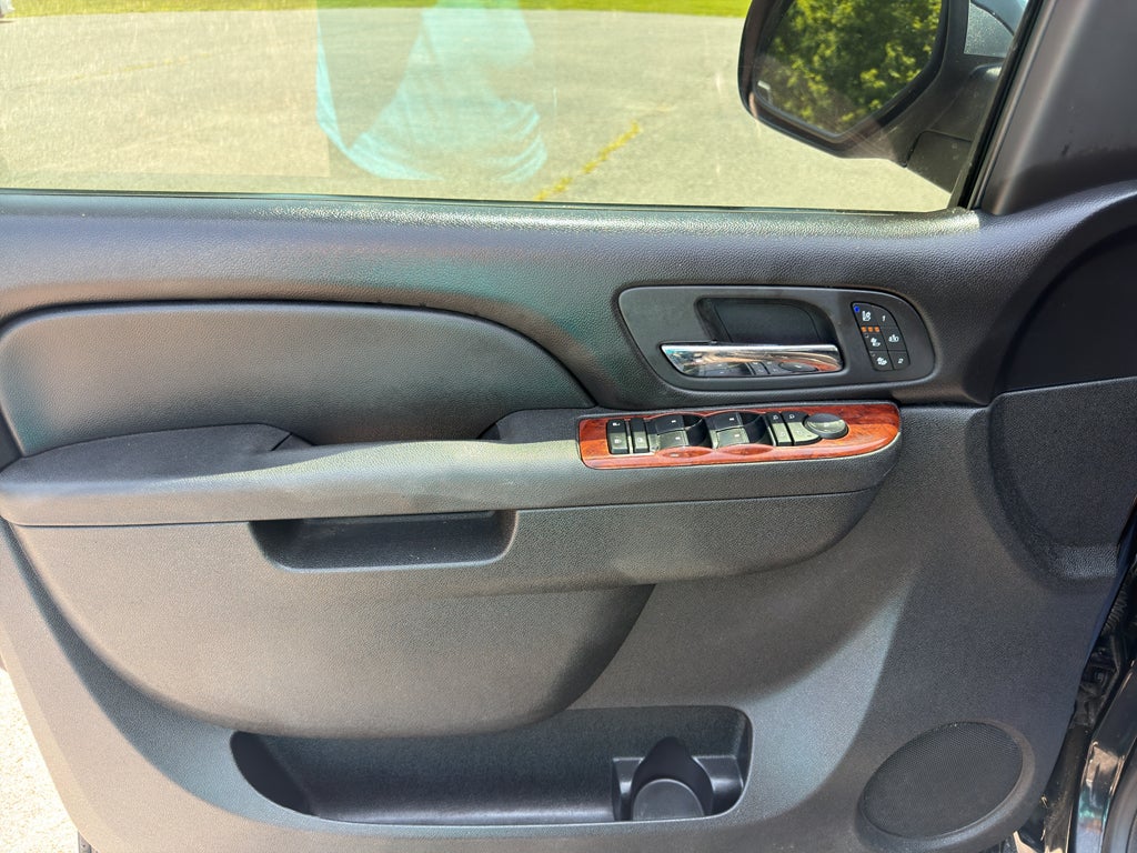 2012 Chevrolet Suburban LTZ