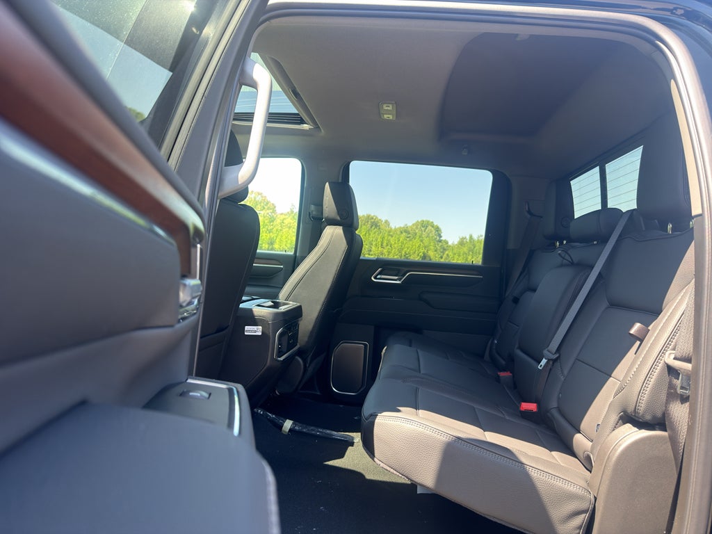 2026 GMC Sierra 3500 HD Denali DRW