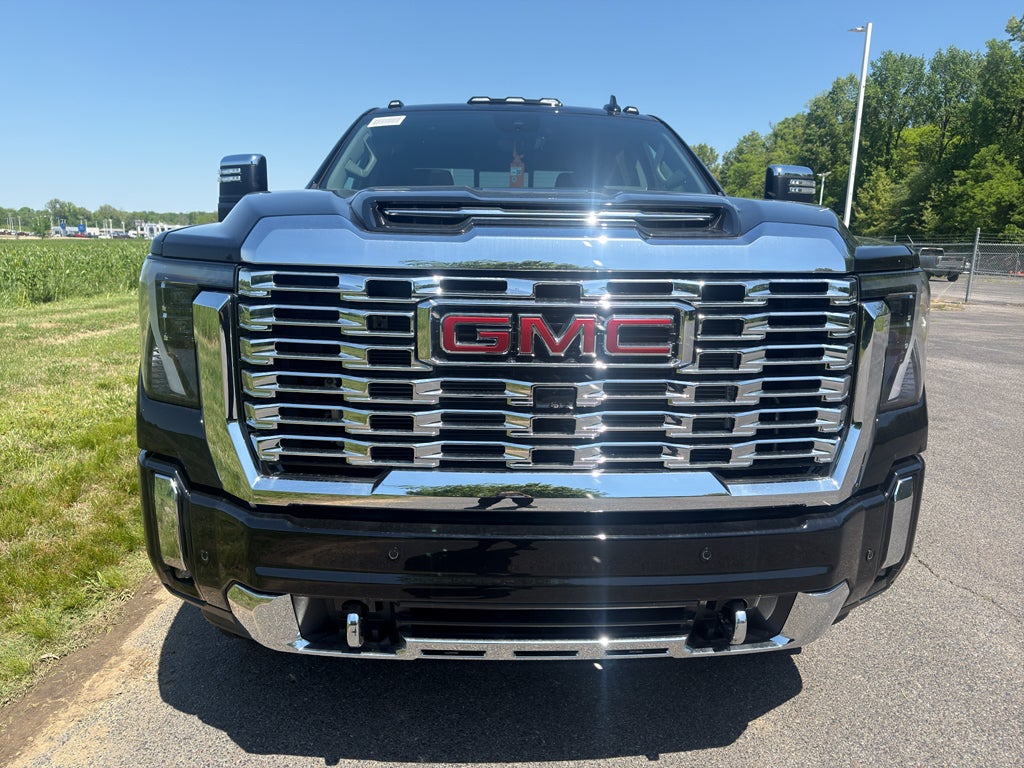 2026 GMC Sierra 3500 HD Denali DRW