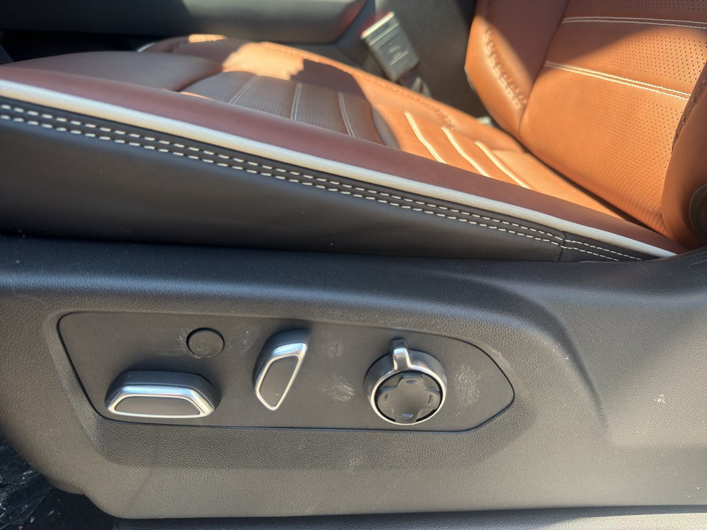 2026 GMC Sierra 3500 HD Denali Ultimate DRW