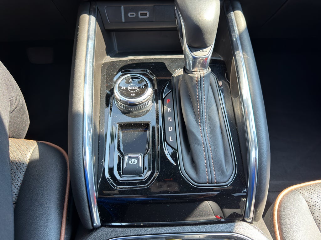 2024 GMC Canyon AT4