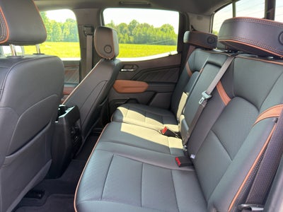 2024 GMC Canyon AT4