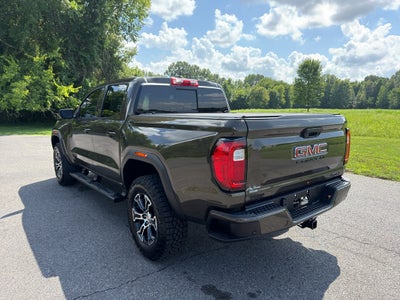 2024 GMC Canyon AT4