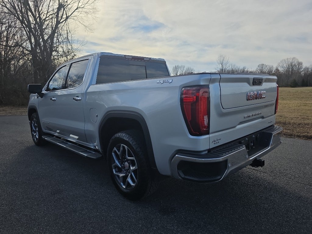 2022 GMC Sierra 1500 SLT